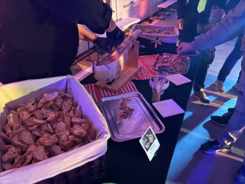Traiteur cocktail dinatoire pour entreprise à Mérignac